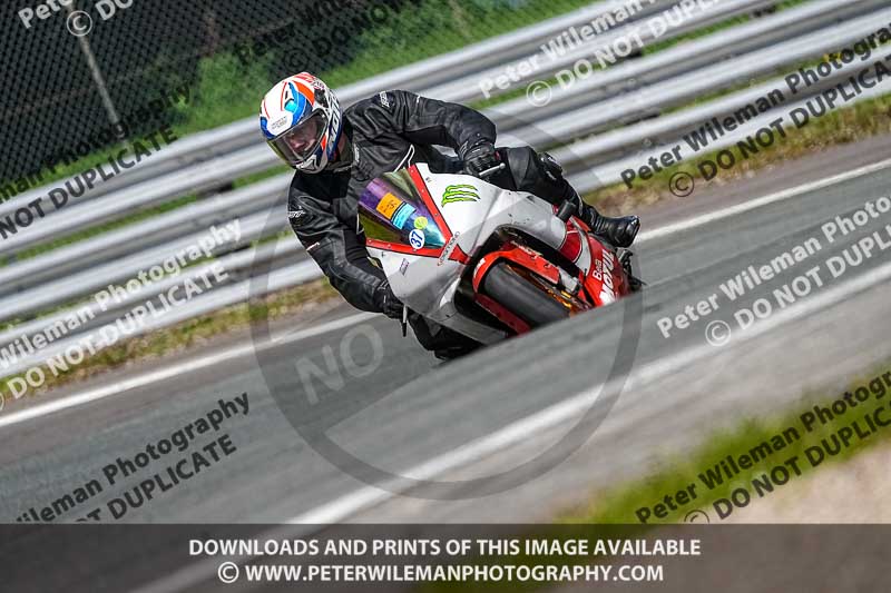 anglesey;brands hatch;cadwell park;croft;donington park;enduro digital images;event digital images;eventdigitalimages;mallory;no limits;oulton park;peter wileman photography;racing digital images;silverstone;snetterton;trackday digital images;trackday photos;vmcc banbury run;welsh 2 day enduro